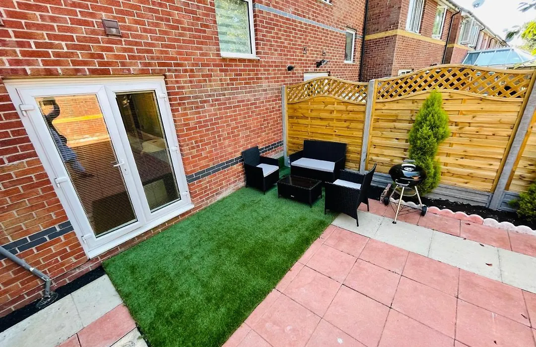 Watan Cottage - Spacious 3 Bedrooms Entire House With Beautiful Outdoor Garden-1